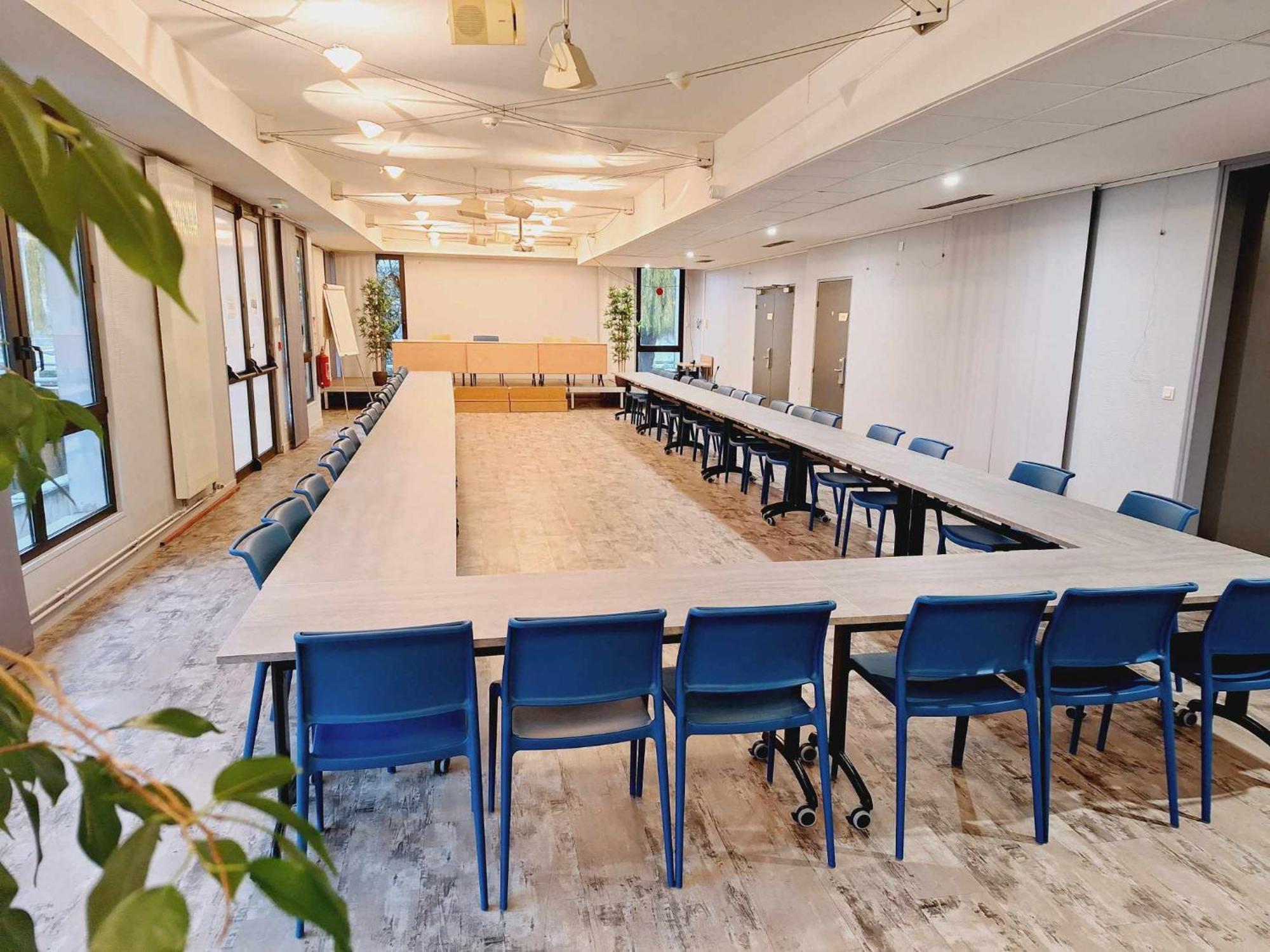 Hotel Cis De Champagne - Ethic Etapes Remeš Exteriér fotografie